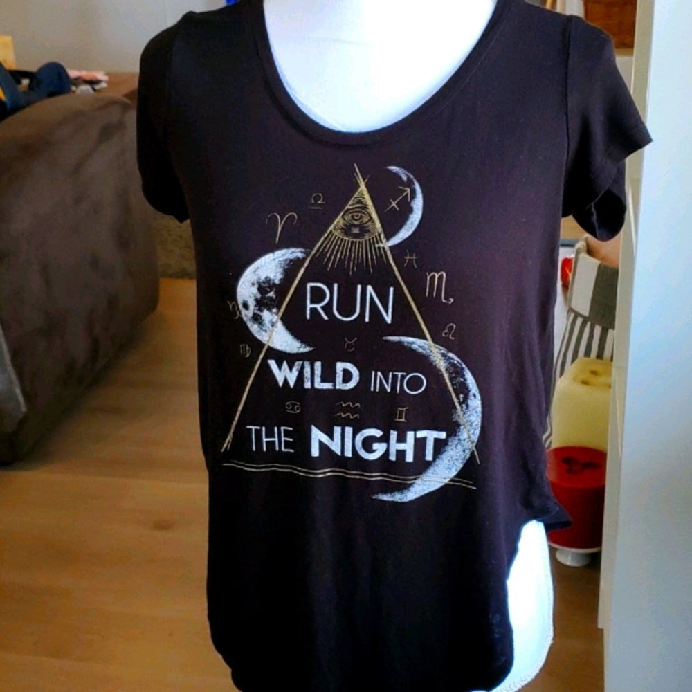 Tillys black zodiac signs